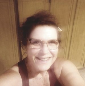 Meet your Posher, Teresa